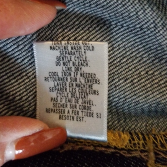 Classic Blue Women's Jeans - Picture 6 of 8